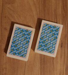 Carta Mundi - Belçika Üretimi İskambil Kağıdı, Peter Stuyvesant Sigarası İçin Üretilen Çok Özel Sınırlı-İskambil Oyun Destesi. Orijinal Kutusunda 2 Adet Destedir. Koleksiyonluk. Kartlar hiç kullanılmamıştır.