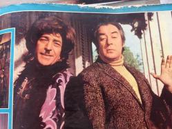 YEŞİLÇAM ORİJİNAL BEZ SİNEMA, Film AFİŞİ - Çılgın Yenge, 1971, BEZ FİLM AFİŞİ / POSTERİ - BÜYÜK BOY - ORİJİNAL - 68 X 48 cm EBADINDA - Original Turkish Big Size Movie Poster - Sırrı Gültekin, Sadık Şendil, Sadri Alışık, 	Gafur Uzuner, Suna Pekuysal, Gazanfer Özcan, Mine Mutlu, Ali Şen, Tuluğ Çizgen, Sadri Alışık, Sadettin Erbil, Ali Uyandıran, Semra Yıldız, Faik Coşkun, Ayla Arslancan, Gül Doruk, Tombiş Önder, Özdemir Baturalp, Metin Turan, Manasi Fillmeridis