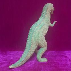 VINTAGE YEŞİL RENKLİ PLASTİK DİNAZOR FİGÜR OYUNCAK