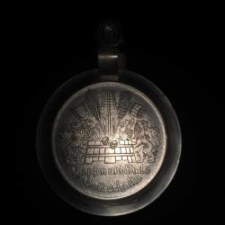 PORSELEN GÖVDE İŞLEMELİ ZİNK KAPAKLI 0,5 LT LİK OLDUKÇA YAŞLI TANKART 420