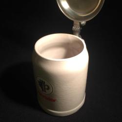 PORSELEN GÖVDE İŞLEMELİ ZİNK KAPAKLI 0,5 LT LİK OLDUKÇA YAŞLI TANKART 420