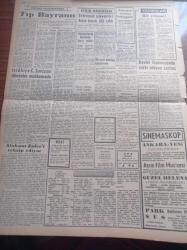 Ulus Gazetesi - 14 Mart 1956 - Amerika'da Yunanistan Lehine Hareket - CHP'ye Karşı Her Tarafta Tezahürat - İslahiye Cumhuriyet Savcısını Dövenler Mahkemede - İstanbul Amsterdam Ordu Maçı Bugün - Hüseyin Cahit Yalçın - Mükerrem Sarol Meclise Şikayet Edildi - Tıp Bayramı Kutlanıyor - Muammer Alakant Zafer Gazetesini Tekzip Ediyor - İngiliz Dışişleri Bakanı Selwyn Lloyd Tel Aviv'de - Atina Elçisinin Hareketleri Dolayısıyla İngiltere Amerika'dan Dün Resmen İzahat İstedi - Hayvanlarda Hastalığa Karşı Tedbir - Devlet Tiyatrosunda Şarkı İsteyen Sarhoş - İngiltere'de On Yıl İçin Ölüm Cezası Kalktı - Hilton'da Erkeklerin Odasına Kadınlar Giremeyecek - Piyale Makarnası - Dans İlahesi İnci Birol Gümüş Palas Saz Salonunda - Kavaklıdere Şarabı - Cebeci Melek Sineması - Küçük İlanlar