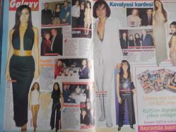 Süper Galaxy Haftalık Aktüalite Sinema Tiyatro Müzik ve Magazin Dergisi - 2000 Yılı - Sayı:52 - Aysu Baceoğlu - Özcan Deniz - Ebru Destan - Merve Terim - Kayahan - Salih Keçeci - Haluk Levent - Ece Uslu - Ayşe Hatun Önal - Çağla Şikel - Gizem Özdilli - Melek Yargıcı - Varol Ziya Dereli - Emel Sayın - Füsun Kosif - Aysen Tuncer - Allegra Levi - Sinem Öztufan - Demet Kurt - Demir Demirkan - Bülent Helvacıoğlu - Zeynep Tokuş - Levent Yüksel - Tuğba Özay - Murat Göğebakan - Ali Ramazanoğlu - Fulden Uras - Murat Evgin - Rober Hatemo - Mehmet Ali Erbil - Sevtap PArman - Nergis Kumbasar - Ebru Gündeş - Şener Şen - Bülent Ersoy - Sezen Aksu - Hale Soygazi - Ahmet Özhan - Ajda Pekkan - Güngör Bayrak - Tarık Akan - Ahu Tuğba - Atilla Yelken - Zerin ÖZer - Muazzez Abacı - Zeki Alasya - Sertab Erener - Tuğba Ünsal fotoğraf ve haberi - Tam Takım Dergi