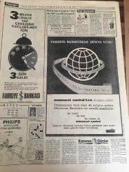 HÜRRİYET GAZETESİ  1 MAYIS  1968 YIL :21 SAYI : 7186---Gazeteniz 21 Yaşında ---Alman kadının büyük  ifşaatı  :  Türkiye 'ye   kaçak  14  otomobil  soktum ---Kerkük Türkleri  Sunay 'a  büyük  tezahürat   yaptı ---Demirel  : Parti  içi yarışma sona erdi  dedi -- Fransa da kalp  takılan   şoför  iki  gün sonra  öldü --- İran da deprem  35 ölü var --  Türkiye  -İran  ordu  maçı Dolmabahçe de oynanıyor -- Altınordulular  Alsancak ta  iddialı  : Beşiktaş 'ı  yeneceğiz -- Gegiç  Anlaşabilirsem Eskişehir de  kalırım ---Bahar Kraliçesi 'nin  arabası  500 bin  liraya  mal oldu --Aktör  Burt  Lancaster  İstanbul 'un  gece  hayatına  hayran oldu --