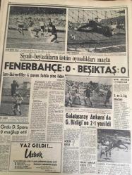 HÜRRİYET GAZETESİ  29 NİSAN  1968 YIL :20 SAYI :7184-- Irak  ile  iktisadi  ilişkiler  artırılacak --Adaylar dün tespit edildi -- Milyoner Babası  ise Nadiri  Bulana 100 Bin  Lira Verecek -- Havada  kapısı  kopan  Sec  uçağını  İzmit 'ten  İstanbul 'a getirdiler --Altın  Mikrofon  Konseri  Ege 'lileri   de Neşeye Boğdu ---Siyah  -beyazların  üstün  oynadıkları  maçta :Fenerbahçe  :0 Beşiktaş :0-- Sarı lacivertliler  4 puanla  farkla  yine lider --A. Ordu D. Spor u  3-0 mağlup  etti -- Galatasaray  Ankara da  G. Birliği 'ne  2-1  yenildi --Karayolu  nakliyatı  ile döviz  tasarrufu  mümkün  görülüyor --Turistler Ege 'de yazı  getirdiler -- En Fazla  Yazlık Sineması  Olan  Şehir  :Adana