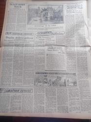 Halkçı Gazete - 10 Temmuz 1955 - Alimlerin İdaresinde Bir Dünya Hükümeti Kurulacak - Bulgarlara Cevabi Notamız Dün Verildi - Başbakan Adnan Menderes'in Sarıyar'daki Tetkikleri - Konya'nın Bir Köyü Dün İki Saat İçinde Kül Oldu - Kadınhanlı Mustafa - CHP Genel Başkanı İsmet İnönü Sigarayı Bıraktı - 30 Milyon Dolar Yardım Kredisi İşlemeye Başladı - Vali Ve Belediye Reisi Fahrettin Kerim Gökay'ın Yeni Harp İlanı - Ali Tetik Atomik Polis Hafiyesi - Halkçının Romanı Bir Ömrün Çilesi Nakleden Selami İzzet Sedes - Tiyatroların Yeni Edebi Heyeti Reşat Nuri Güntekin Fahri Celal Göktulga Refik Halit Karay Ve Cevat Fehmi Başkut - Suna Atıloğlu - Atatürk Devri Yazan Hüseyin Cahit Yalçın - Şehir Tiyatrosundan Portreler Haldun Sarıcı - Oyuncu Robert Wagner - Dikine Havalanan Uçak - Deniz Pentatlon Müsabakaları - İstanbul Kadınlar Futbol Takımı - Aziz Basmacı Ve Takımı