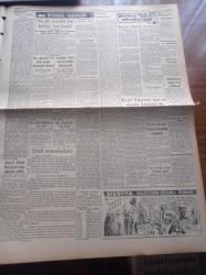 Halkçı Gazete - 25 Haziran 1955 - Ankara'da Kat Tahdidi Kalkıyor -  Dost Irak Kralı Faysal Yarın Akşam İstanbul'da - Alman Güzeli Margot Lielscher Londra'da - El Kifah Gazetesi Arap Alemi Türkiye Olmadan Yapamaz - Churchill'in Düşünen Adam Heykeli Yapıldı - Batı Almanya'da Türk Tütününe Rağbet Arttı - Montaigne'i Okurken - Ali Tetik Atomik Polis Hafiyesi - Bir Ömrün Çilesi Nakleden Selami İzzet Sedes Yazı Dizisi - Halkçı'nın Hikayesi Kabareye Davet - Atatürk Devri Yazan Hüseyin Cahit Yalçın Yazı Dizisi - Nigar Uluerer Neler Anlatıyor - Sanatkar Portreleri Muhip Arcıman - Meşhur Bir Bekar Rock Hudson Ve Canavarı - Yeni Filmlerimiz Kadının Fendi - Archie Moor Bobo Olson'u Nakavtla Mağlup Etti - İtalya İle Karşılaşacak Milli Takımın Kadrosu Dün Açıklandı - Atlet Cahit Önel - Ringe Dönen Halit Ergönül Taki'ye Meydan Okuyor