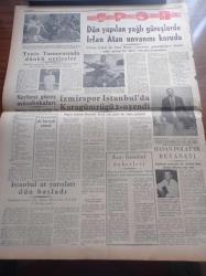 Halkçı Gazete - 20 Haziran 1955 - Amerikan Yardımına Dair Red Cevabı Üzerine Le Monde'un Fikri Üzerine - Sevim Tanürek İle Söyleşi - Dünkü Cumhuriyetçi Millet Partisi Toplantıları - Aktör Paul Douglas'ı Karısı Hipnotizma İle Doğum Yapacak - Cumhurbaşkanı Celal Bayar'ın Beyrut'ta Dünkü Ziyaretleri - Ali Tetik Atomik Polis Hafiyesi - Atom Bombasına Dair Hakikatler Çeviren Ahmet Suat - Bir Ömrün Çilesi Nakleden Selami İzzet Sedes - Pakistan Milli Savunma Bakanı Eyüp Han Dün Geldi - Silviya Halkçı'nın Resimli Romanı - Aktris Ester Williams Pinti Midir - Atatürk Devri Yazan Hüseyin Cahit Yalçın Yazı Dizisi - Dansöz Semiramis - Sevdiğiniz Şarkılar Türküler Ay Gara Gaş - Mahkumlar Cehennemi Yazan Osman Şan Yazı Dizisi - Maden İşçileri Sendikası Kongresi - Dün Yapılan Yağlı Güreşlerde İrfan Atan Unvanını Korudu - Futbol Federasyonu Başkanı Hasan Polat'ın Beyanı - İstanbul At Yarışları Dün Başladı - Hakem Muzaffer Ertuğ