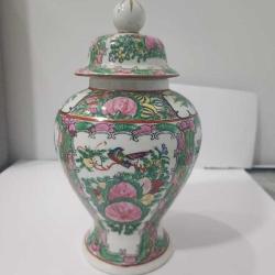 Antika El Boyama Kapaklı Porselen Vazo Çin