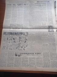 Halkçı Gazete - 28 Mayıs 1955 - Belgrad Görüşmeleri Tito Ve Kruşçef Bu Gün Konuşacaklar - CHP Genel Sekreteri Kasım Gülek'in İstanbul'da Dün Verdiği Beyanat - Polonyalı Virtüöz Kemancı Wanda Wilkomirska - İngiltere'de Muhafazakar Parti Seçimleri Kazandı - Yarınki At Yarışlarının Tahminleri - Şaka Yapan Bir Hortlak Yakalandı - Ali Tetik Atomik Polis Hafiyesi - 41 Kanun Birden Yürürlüğe Girdi - Rüşvet Almayan Trafik Polisi Mustafa Turan - Halkçı'nın Hikayesi Don Juan - İstanbul Operetinde İki Saat - Genç Okuyucu Nebahat Yedibaş Yakında Anne Olacak - Sabite Tur Gülerman - Yeni Sesler Yeni Sazlar Sevim Erdi - Atatürk Devri Yazan Hüseyin Cahit Yalçın Yazı Dizisi - Eski Kral Faruk İş Arıyor Yazı Dizisi - Cemiyet Hayatı - Adalet Takımı Bugün Ankara'da - Sarajevo Atletlerini Bugün Seyredeceğiz - Tarihi Kırkpınar Güreşleri Başladı - Sporda 1,5 Milyonluk Bütçe