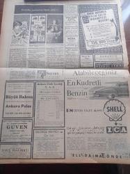 Halkçı Gazete - 12 Aralık 1954 - Fas'ta 15 Kişi İdama 59 Kişi De Hapse Mahkum Oldu - Fas İstiklal Partisinin Beyannamesi - Sedat Simavi Dün Anıldı - Haşim Mardin Dosyası Kayboldu -  New York Times'teki Makalenin Tam Metni - Saim Dora Gene Başkan Seçildi - Namık Zeki Aral - Fin Güreşçileri Gece 4 4 Berabere Kaldı - Beşiktaş Dün 3 0 Yenildi - Profesör Halil Nimetullah Öztürk - Güzel Regina Dedektif Cardoc'un Maceraları - Kıbrıs Heyeti New York'a Gitti - Cinsiyet Değiştiren Arsa - Radyo Ve İktidar - Köylere Kadın Satanlar - Hüseyin Cahit Yalçın'ın 50 Yıllık Siyasi Hatıraları Meşrutiyet Devri Ve Sonrası Yazı Dizisi -  Ölü Kafası Pelerin Altında İşlenen Cinayet Yazan Ketlin Veyd Yazı Dizisi - Baykara'nın Serüvenleri Baykara Hollywood'da Resimli Roman - Bugünkü At Koşuları - Arı Unları - Cemiyet Hayatı - Güneşspor Gençlerbirliği'ni Yendi - Veremden Korkmanıza Lüzum Yoktur Squibb İlaçları - Shell Petrol - Türkiye Vakıflar Bankası