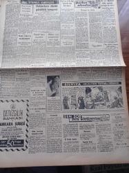 Halkçı Gazete - 27 Haziran 1955 - Dost Irak Kralı Faysal Bugün Ankara'da - Türk İtalya Milli Maçı 1 1 Neticelendi - İzmir Radyosu Klâsik Türk Müziği Okuyucularından Servet Candaş - Birleşmiş Milletler Gününde Başbakan Adnan Menderes Bir Mesaj Neşretti - Doktor Fazıl Küçük İkaz Ediyor - Ali Tetik Atomik Polis Telgrafı - Bir Ömrün Çilesi Nakleden Selami İzzet Sedes Yazı Dizisi - Şoför Karaböcek Celal İle Enteresan Bir Konuşma - Fort Ali- Metin Toker'in Mahkumiyeti - Hilton İçin Ismarlanan Cam Eşya - Silviya Halkçı'nın Resimli Romanı - Sarışın Bir Güzel Gönül Ülkü - Hüseyin Cahit Yalçın'ın 50 Yıllık Siyasi Hatıraları Atatürk Devri Yazı Dizisi - Viyolonist Kızımız Ayla Erduran - Mahkumlar Cehennemi Yazan Osman Şan Yazı Dizisi - Muhabank - Dünkü At Yarışları - Karagümrük Eskişehir Demirspor Takımını 3 2 Mağlup Etti- Hacettepe Kongresi Sert Bir Hava İçinde Yapıldı