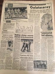 HÜRRİYET GAZETESİ 19 OCAK 1966 YIL :18 SAYI :6368--Ankara cezaevinde çıkan  ayaklanmada   3 kişi öldü --Asgari geçim   indiriminin  ,senato  reddetti ---16 yaşındaki  Gülseren  Türkan  Kumbarasını benim  çaldığımı herkese  yaydı dedi --Boğazda  balıkçılar için  bir  soğuk hava deposu kurulacak --Rusya da ki şap  hastalığı  yurdumuza doğru yayılıyor ----Polisten  kaçan  iki  kaçakçıyı  şoförler  soydu --Muharrem Dalkılıç nasıl sakatlandı ? Beşiktaş  Göztepe  maçında  değişik  tertip  deneyecek --Fenerbahçe  Mili Takım Çalışmasından Şikayetçi --Şampiyonluk  Ümit  Ediyoruz --Ege de  günde  80 milyon  kilo  tütün  satıldı --Rita Pavone  'nin  aşk  usulü  : sev ve bırak --