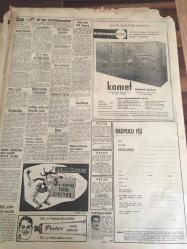HÜRRİYET GAZETESİ  17 OCAK  1966 YIL :18 SAYI :6366--  Celal Bayar , firari  mebuslar ve  21 Mayısçılardan  107 si dahil  : Af tan  20 bin  kişi  faydalanıyor --Ankara 'ya davet  edilen  on bir  Elçi  Çağlayangil  ile görüştü---Makarios  ,Nijerya  Başbakanının  evinde  ve emniyette  bulunuyor --Başı boş köpekler  artık  gaz odasında  öldürülecek --İkinci  devrede  Ahmet ve K. Ahmet 'in attığı  gollerle  :İst.Spor  'u 2-0 yenen  Beşiktaş  Spor  -Toto Kupasını  Kazandı --Alsancak ta  oynanan  maçta A. Gücü Göztepe 'ye  1-0 galip --Ordu Takımımız  Irak 'ı  3-0 Yendi --Altay Şeker sporu  2-0 mağlup etti --Talihsiz  Süreyya  Kıbrıs  Katliamının  Şehidi  Genç Futbolcu  Hüseyin  Ruso  'nun Eşiydi --