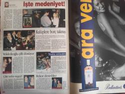 Şamdan Haftalık Aktüalite Sinema Tiyatro Müzik ve Magazin Dergisi - 15 Ekim 2000 - Nigar Talibova - Ebru Gündeş - Ajda Pekkan - Nihat Odabaşı - Hande Ataizi - Kenan Doğulu - Ebru Şallı - Harun Tan - Helin Avşar - Seren Serengil - Hande Ataizi -Ajda Pekkan - Erol Özbaş - Sezen aksu - Seren Serengil - Vatan Şaşmaz - Muazzez Ersoy - İbrahim Tatlıses - Ajda PEkkan - Erol Özbaş - Emel Müftüoğlu - Ozan Doğulu - Deniz Akel - Ece Erken - Tuncer Öztarhan - Mahsun Kırmızıgül - Pınar Dilşeker - Julia Nitu - Selçuk Ural - Hakan Ural - Engin Can - Ceyhan Çubukçu - Vahe Kılıçarslan - Fatma Yaman - Serdar Bilgili - Çiğdem Şardan - Yiğit Şardan - Ali Ramazanoğlu - Deniz Pulaş - Ece Erken - Nefise Karatay - Sezen Aksu - Muazzez Abacı - Müzeyyen Senar - Pascal Nouma - Serdar Ortaç - Cenk Eren - Erol Atar - Nihat Odabaşı - Şengül Balıksırtı fotoğraf ve haberi - Tam Takım Dergi