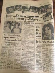 HÜRRİYET GAZETESİ  26 MART  1967 YIL :19 SAYI :6789---Kara Mehmet  Dehşet Saçıyor --Gangsterin  peşindeki  özel ekibi  çelek yelek giydi --- Nato ajanları  casus  avında -- Kırşehirli  Ayşe , bayram izni  için  Almanya dan  gelirken   trende  düşüp öldü ---Maskeli haydutlar  üç şoförden  ,11 bin  lira alıp  kaçtılar --1967 Milletlerarası  turizm  yılı  festivalle   kutlanacak --Beşiktaş -K.Yaka ---M. Dalkılıç  favori  gösteriliyor ---Feriköy :2 Göztepe :1  -----Altay  Vefa 'yı  1-0 yendi ---Beykoz  3-2 mağlup oldu -- Talat  Tuncalp   çalışmağa  başladı --Yunanlı  dün  Osmanlı  idaresinden  kurtuluşlarının   138 yıldönümü  büyük  bir törenle kutladık --Ocakçılar da  biz böyle  yağlı kahve  görmedik dedi ---
