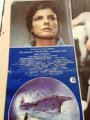 Beklenmeyen Baskın (The Final Countdown) 1980, İNGİLİZCE FİLM AFİŞİ / POSTERİ - BÜYÜK BOY - ORİJİNAL - 67 X 45 cm EBADINDA - Original Turkish Big Size Movie Poster - Don Taylor, Thomas Hunter, Peter Powell, David Ambrose, Kirk Douglas, Martin Sheen, Katharine Ross, James Farentino, Ron O'Neal, Charles Durning, Victor Mohica, James Coleman, Soon-Tek Oh, Joe Lowry, Alvin Ing, Mark Thomas, Harold Bergman, Dan Fitzgerald, Lloyd Kaufman, Peter Douglas, Ted Richert, George Warren, Gary Morgan, Phil Philbin, Robert Goodman, Richard Liberty, Neil Ronco, Bill Couch, Jack McDermott, Masayuki Yamazuki, George H. Strohsahl Jr., Ronald R. Stoops, Kenneth J. Jaskolski, Sergei M. Kowalchik, Jake Dennis, Jim Toone, 	Edward J. Deats, Robert L. Huffman, James R. Augustus, Sam P. Baldwin, Ronnie J. Ellis, Timothy W. Gersbacher, Wayne L. Flesher, William S. Frost, David H. Signor, Tommy Abel, Andrew Akerson, Edward Andrews, Nick L. Anelli, Frank R. Arko, Emory W. Brown, Michael K. Balint