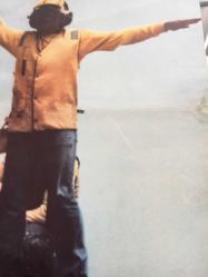 Beklenmeyen Baskın (The Final Countdown) 1980, İNGİLİZCE FİLM AFİŞİ / POSTERİ - BÜYÜK BOY - ORİJİNAL - 67 X 45 cm EBADINDA - Original Turkish Big Size Movie Poster - Don Taylor, Thomas Hunter, Peter Powell, David Ambrose, Kirk Douglas, Martin Sheen, Katharine Ross, James Farentino, Ron O'Neal, Charles Durning, Victor Mohica, James Coleman, Soon-Tek Oh, Joe Lowry, Alvin Ing, Mark Thomas, Harold Bergman, Dan Fitzgerald, Lloyd Kaufman, Peter Douglas, Ted Richert, George Warren, Gary Morgan, Phil Philbin, Robert Goodman, Richard Liberty, Neil Ronco, Bill Couch, Jack McDermott, Masayuki Yamazuki, George H. Strohsahl Jr., Ronald R. Stoops, Kenneth J. Jaskolski, Sergei M. Kowalchik, Jake Dennis, Jim Toone, 	Edward J. Deats, Robert L. Huffman, James R. Augustus, Sam P. Baldwin, Ronnie J. Ellis, Timothy W. Gersbacher, Wayne L. Flesher, William S. Frost, David H. Signor, Tommy Abel, Andrew Akerson, Edward Andrews, Nick L. Anelli, Frank R. Arko, Emory W. Brown, Michael K. Balint