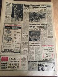 YENİ SABAH GAZETESİ  10 AĞUSTOS 1959 YIL :22 SAYI :7339----Fener de büyük  bir infilak  oldu ---Ordu birliklerini  gezen heyetten  4 CHP li   Mebus  uzaklaştırılmış --Bir D.P  Kongresini  25 Delege Tek Etti ---Zonguldak  20 dükkanı  ve  bir çok  evi sular  istila etti ---Samsun  da bazı  hadiseler  oldu --Florya  da ki  umumi  helada 300 kişilik  kuyruk oluyor --Başkan  Eisenhower   , Batılı liderlere Teminat  Verecek ---Fransa  çölde  atom  denemesi  yapacağını  resmen  açıkladı --İngiltere de seçim ayı  ekim  oluyor --21 yıldır odasından çıkmayan  kadın --Meşhur Film  sanatkarı  Robert  Mitchum  insanlardan  kaçıyor ---Romada  film   çeviren  yıldız İtalya erkeklerinden  kaçıyor --Fenerbahçe  ,K.Paşa 'ya  rahat galip  geldi :4-1 --Türkiye Ferdi Atletizm  Şampiyonası  Sona Erdi -----Beşiktaş Taksim 'i  farklı yendi :7-2---İstanbul Spor :2 Beylerbeyi :0--Karagümrük :6 Y.S.Selim :1 --
