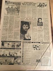 YENİ SABAH GAZETESİ  10 AĞUSTOS 1959 YIL :22 SAYI :7339----Fener de büyük  bir infilak  oldu ---Ordu birliklerini  gezen heyetten  4 CHP li   Mebus  uzaklaştırılmış --Bir D.P  Kongresini  25 Delege Tek Etti ---Zonguldak  20 dükkanı  ve  bir çok  evi sular  istila etti ---Samsun  da bazı  hadiseler  oldu --Florya  da ki  umumi  helada 300 kişilik  kuyruk oluyor --Başkan  Eisenhower   , Batılı liderlere Teminat  Verecek ---Fransa  çölde  atom  denemesi  yapacağını  resmen  açıkladı --İngiltere de seçim ayı  ekim  oluyor --21 yıldır odasından çıkmayan  kadın --Meşhur Film  sanatkarı  Robert  Mitchum  insanlardan  kaçıyor ---Romada  film   çeviren  yıldız İtalya erkeklerinden  kaçıyor --Fenerbahçe  ,K.Paşa 'ya  rahat galip  geldi :4-1 --Türkiye Ferdi Atletizm  Şampiyonası  Sona Erdi -----Beşiktaş Taksim 'i  farklı yendi :7-2---İstanbul Spor :2 Beylerbeyi :0--Karagümrük :6 Y.S.Selim :1 --