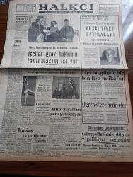 Halkçı Gazete - 24 Mayıs 1954- İsmet İnönü Dün Ankara'ya Avdet Etti - Türk İş Konfederasyonu Bir Beyanname Yayınladı - İşçiler Grev Hakkının Tanınmasını İstiyor - Devlet Tiyatrolarında Opera Bale Sanatkarları Tarafından Bir Temsil Verildi - Altın Fiyatları Gene Yükseliyor - Dünya Güreş Şampiyonasında Güreşçilerimiz Dün De 7 Galibiyet Sağladılar - Postaya Telefona Televizyona Dair - Evliya Çelebi Gibi Yazan Muhtar Enata - Filarmonik Orkestra Eskişehir'e Gidecek - Milli Güreşçimiz Hasan Gemici Hastalandı - Kıbrıs'ta Türk Marşı Yasak - Sovyetler Birliği Dışişleri Bakanı Molotof - Dünyanın En İlgi Çeken Zengini Ağa Han Hayatını Anlatıyor - Dil Feneri Binası Çökme Tehlikesi Gösteriyor - Kaatil Aranıyor Yazan Süheyla Boz - Verdi'nin Arya Operası - Atletizm Bahar Yarışmaları - At Yarışlarında Sürpriz Sava Müjde 117 Lira 60 Kuruş Verdi - 19 Mayıs Kupasını Deniz Gücü Boksörleri Kazandı - Macaristan 7  İngiltere 1 - Vita YAĞ - Gran Düşe Naylon Çorap - Nur Sineması - Cebeci Sineması
