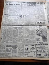 Zafer Gazetesi - 24 Kasım 1957 - Gıda Maddelerinin Ucuzlatılması İle Pamuk Hakkında Alınan Son Kararlar Memleket Çapında Memnunluk Yarattı - Başvekil Adnan Menderes'e Gönderilen Telgraflar - Bir İtalyan Alimine Göre Aya Gitme Yarışını Birleşik Amerika Kazanacak - İstanbul'un Sağmalcılar Köyünde Petrol Bulundu - Amerikan Başkanı Eisenhower Fas Kralı İle Görüşecek - Bir Avrupalının Hatıraları Yazan Stefan Zweig Yazı Dizisi - Komili Banyo Sabunu - Tamek Domates Salçası - Tiyatro Tarihinin En Büyük Faciası Chicago Yangını - Pe Re Ja Limon Çiçek Kolonyası - Renkli Sinemada Zara Han Filmi - Asuman Çintay Her Akşam Gençlik Parkında - Gima Mağazaları - Fenerbahçe Hacettepeye Mağlup Oldu - Fenerbahçe Umumî Kaptanı Fikret Kırcan İyi Değildik Dedi - Galatasaray İzmir'de Altay'ı Yendi - Beşiktaş Ve Kasımpaşa Zor Rakiplerini Yendiler