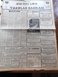 Zafer Gazetesi - 30 Mart 1958 - Başvekalete Bağlı Olarak Bir Tahsis Ve Tevzi Teşkilatı Kuruluyor - Hollanda Prensi Bernhard'ın Dünkü Ziyaret Ve Temasları - Reisicumhur Celal Bayar - Başvekil Adnan Menderes - Hariciye Vekili Fatin Rüştü Zorlu - Basın Yayın Ve Turizm Vekaleti Film Gösterisi Çok Büyük Alaka Topladı - Vali Ve Belediye Reisi Kemal Aygün'ün Radyo Konuşması - Doktor Lütfü Kırdar'ın Tetkik Seyahati - Türkiye'nin Orta Doğu Müdafaasındaki Önemi - Ramazan Musahabeleri - Radyo Ve Haberler - Münir Müeyyet Bekman - Pe Re Ja Limon Çiçeği Kolonyası - Anadolu Kaleleri Bitlis Kalesi - İzmir'de Bugünkü Koşular - Feza Yolcuları Yazan Tevfik Sungur Yazı Dizisi -  Sezener Orkestrası - Ankara'da Kurulacak Şeker Fabrikasının Temeli Yakında Atılıyor - Raybank - Vakıflar Bankası - Basketbolda Fenerbahçe Modaspor'u Basketbolda Yendi - Fenerbahçe Ve Galatasaray Takımları Bugün Saat 15 de Karşılaşıyor - Lefter Küçükandonyadis Taraftarın Omuzlarında - Beşiktaş Altay'ı Yendi