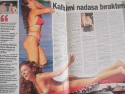 Şamdan Haftalık Aktüalite Sinema Tiyatro Müzik ve Magazin Dergisi - 22 Nisan 2001 - Didem Taslan - Selin Denizli - Süleyman Toplusoy - Ferda Anıl Yarkın - Kenan Doğulu - Aylin Alaz - Serdar Ortaç - Gökhan İleri - Hakan Seçen - Pelin Giyim - Beyazıt Öztürk - Çağla Şikel - Yasemin Kozanoğlu - Cem Cantaş - Gökhan Adlı - Ebru Şimşek -Kayahan - Orhan Gencebay - Cem Yılmaz - Fedon - Ferdi Tayfur - Siren Ertan - Didem Erol - Sedat Akdemir - Tarık Akan - Özcan Deniz - Nurdan Aksoy - Ezo Sunal - Pınar Eliçe - Gönül Yazar - Hülya Avşar - Deniz Seki - Şeniz Bengüer - Nevda Yılmaz - Abdullah Özmelek - Raif Dinçkök - Esra Tümen - Ersoy Çetin - Ebru Destan - Şebnem Dönmez - Çağla Şikel - Yüksel Ak - Sibel Turnagöl - Şengül Balıksırtı - Gülin Kirpikçioğlu fotoğraf ve haberi - Tam Takım Dergi