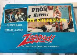 Zapped!, İtalyanca ORİJİNAL SİNEMA, Film AFİŞİ, (Zapped!) 1982, FİLM AFİŞİ / POSTERİ - BÜYÜK BOY - ORİJİNAL - 66 X 44 cm EBADINDA - Original Turkish Big Size Movie Poster - Robert J. Rosenthal, Bruce Rubin, Robert J. Rosenthal, Scott Baio, Willie Aames, Robert Mandan, Felice Schachter, Scatman Crothers, Roger Bowen, Mews Small, Greg Bradford, Hilary Beane, Sue Ane Langdon, Heather Thomas, Hardy Keith, Curt Ayers, Merritt Butrick, Jennifer Chaplin, Irwin Keyes, Hank Robinson, Dick Balduzzi, Bennett James, Ron Deutsch, Eddie Deezen