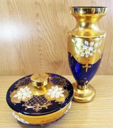 ViNTaGe MİNELİ ALTıN YaLDıZLı BOHEM KriSTaL CAM VAZO ve B.ŞEKERLİK...