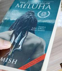 THE IMMORTALS Of MELUHA (Shiva Trilogy Book 1) (İngilizce Baskı)