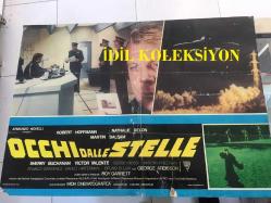 Yıldızların Gerisindeki Gözler, İtalyanca ORİJİNAL SİNEMA, Film AFİŞİ, (Occhi dalle stelle) 1978, FİLM AFİŞİ / POSTERİ - BÜYÜK BOY - ORİJİNAL - 64 X 46 cm EBADINDA - Original Turkish Big Size Movie Poster - Mario Gariazzo, Robert Hoffmann, Nathalie Delon, Martin Balsam, Sherry Buchanan, Victor Valente, Sergio Rossi, Mario Novelli, Franco Garofalo, Carlo Hintermann, Giovanna De Luca, Bruno Di Luia, George Ardisson, Franco Beltramme, Tom Felleghy, Cesare Nizzica, Eolo Capritti, Giovanni Cianfriglia, Massimo Ciprari, Mario Erpichini, Fulvio Mingozzi, Alex Partexano