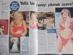 Şamdan Haftalık Aktüalite Sinema Tiyatro Müzik ve Magazin Dergisi - 13 Eylül 2003 - Arzu Pavlova - Cansu Dere - Okan Bayülgen - Gülbin Beşer - Ali Uğur - Yeliz Yeşilmen - Tarkan - Burak Altay - Hande Yener - Moris Kohen - Tuğçe Kazaz - Kenan Doğulu - Ebru Şallı - Harun Tan - Özlem Yıldız - Yıldıray Gürgen - Mahsun Kırmızıgül - Asuman Krause - Dinçer Azaphan - Deniz Seki  Sinan Özedincik - Emre Altuğ - Göksel -  Ayfer Toprak - Siren Ertan - Gökhan Çarmıklı - Yasemin Kozanoğlu - Burcu Esmersoy - Nurgül Yeşilçay - Güzide Duran - Deniz Akkaya - Hande Yener - Zeynep Mansur - Özcan Deniz - Ebru Destan fotoğraf ve haberi - Tam Takım Dergi