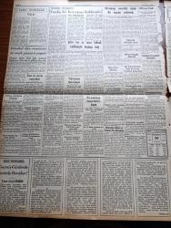 Yeni İstanbul Gazetesi - 20 Haziran 1956 - Hariciye Vekili Fuat Köprülü İstifa Etti - Milli Korunma Kanunu - Osman Bölükbaşı Çanakkale'de Tam 218 Dakika Konuştu - Kıbrıs'a İdari Muhtariyet Verilmesi İçin Hazırlıklar - Refik Halid Karay - Talebesini Öpen İmam - Sanat Kronikleri - Tanzimat Müzesi Tanzim Ediliyor - Mareşal Tito Dün Moskova'da İktisadi Mevzularda Anlaşmaya Varamadık - Ava Gardner'den Ayrıldıktan Sonra Frank Sinatra'nın Şöhreti Arttı - Büyük Atatürk Behçet Kemal'i Çağırtmıştı -  Erzurum Üniversitesi Proje Müsabakaları - Manisa'da Kiraz Bayramı Yapıldı - Sinemalar - Müzeler - Cumhuriyet Devrimizin İlk Hava Harp Şehidi Muzaffer Erdönmez - Latin Kupası Maçları Haftaya Başlıyor - Adana Milli Mensucat Takımı Almanya'da İki Galibiyet Kazandı - Real Madrid Mağlup Oldu - Beykoz İstanbulspor Maçı - Kopenhag Turnuvası