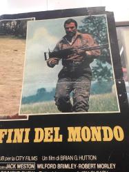 MACERACILAR, İtalyanca ORİJİNAL SİNEMA, Film AFİŞİ, (AVVENTURIERI AI CONFINI DEL MONDO - High Road to China) 1983, FİLM AFİŞİ / POSTERİ - BÜYÜK BOY - ORİJİNAL - 66 X 45 cm EBADINDA - Original Turkish Big Size Movie Poster - Brian G. Hutton, Jon Cleary, Sandra Weintraub, S. Lee Pogostin, Tom Selleck, Bess Armstrong, Jack Weston, Wilford Brimley, Robert Morley, Brian Blessed, Cassandra Gava, Michael Sheard, Lynda La Plante, Timothy Carlton, Shayur Mehta, Terry Richards, Jeremy Child, Peter Llewellyn Williams, Dino Shafeek, Robert Lee, Peggy Sirr, Anthony Chinn, Chua Kah Joo, Ric Young, Simon Prebble, Daniel Clucas, John Higginson, Timothy Bateson