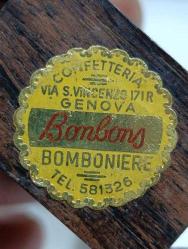 K70------İTALYA ÜRETİMİ ESKİ ÇOCUK HEYKELCİĞİ