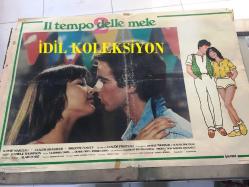 İLİŞKİLER, İtalyanca ORİJİNAL SİNEMA, Film AFİŞİ, (IL TEMPO DELLE MELE 2 - La boum 2) 1982, FİLM AFİŞİ / POSTERİ - BÜYÜK BOY - ORİJİNAL - 66 X 45 cm EBADINDA - Original Turkish Big Size Movie Poster - Claude Pinoteau,  Danièle Thompson, Claude Pinoteau, Claude Brasseur, Brigitte Fossey, Sophie Marceau, Lambert Wilson, Pierre Cosso, Alexandre Sterling, Sheila O'Connor, Alexandra Gonin, Jean-Philippe Léonard, Jean Leuvrais, Claudia Morin, Daniel Russo, Zabou Breitman, Denise Grey, Philippe Aussant, Dominique Bauguil, Christopher Beaunay, Alain Beigel, Michel Bonnet, Marie Bunel, Gérard Cuvier, François Demarle, Jacques Ferri, Laetitia Gabrielli, Laurence Gigon, Olivier Gins, Catherine Griffoni, Robert Dalban, Annette Poivre, Philippe Kelly, Gaëlle Legrand, Lucienne Legrand, Patricia Millardet, Mathieu Rivolier, Nathalie Riqué, Janine Souchon, Anouk Vidal