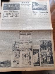 Yeni İstanbul Gazetesi - 8 Ekim 1952 - Kore'de Harp Veya Sulh Bugün Kararlaştırılacak - İran'ın Cevabi Notası - İsmet İnönü'nün Dokunulmazlığını Kaldırmak İçin Bir Müracaat - Aksaray Ve Civarında 38 İçkili Yer Kapatılıyor - Kerim Ömer Çağlar - Denizlerin Efesi Gazi Umur Paşa Yazan Tevfik İnci Yazı Dizisi - Milli Eğitimden Amerika'ya Bir Heyet Gidiyor - Muhalefet Partileri Ve Yunan Kralı Paul - Amerikan Seçiminde Eisenhower Ve Truman Rekabeti - Binbir Gece Masalları Güzel Hasan Çeviren Reşad Nuri Darago - Ulaşılamayan Şehir Artvin - Hınıs'ta İlk Defa At Sergisi - Ronson Dünyanın En Güzel Çakmağı - Yıldızların Toplandığı Cannes Şehrinde - Profesyonel Ligdeki Takımlara Bakış - Prodent Diş Macunu - Roja Briyantin - PYE Radyo - Başbakan Adnan Menderes - Manisa'da Dünkü Hadiseler