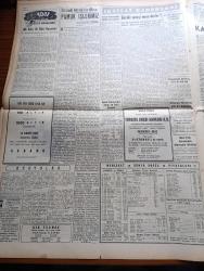 Yeni İstanbul Gazetesi - 9 Kasım 1952 - Eden Schuman Vichinsky Birleşmiş Milletler'de Konuşacak - Vaft Partisi Necibe Gene Karşı Geliyor - Truman Artık Siyasi Hayattan Çekiliyor - Arapların İsrail Aleyhindeki Kararı - UNESCO Genel Kurulunun Toplantısı - Marguerite Higgins'in Mektupları - Büyük Kardeşim Atatürk Anlatan Makbule Atadan - Denizlerin Efesi Gazi Umur Paşa Yazan Tevfik İnci Yazı Dizisi - NATO Komutan Muavini Türk Behçet Türkmen - Celal Bayar Lisesi Kadrosunun Hazırlıkları Tamamlandı - Kızıl Çin'in Maneviyatı Çok Zayıf - Stalin Ve Dünya Politikası - 12 Dilde Baskı Yapan Makine - Pazar Saatleri Yazan Bedii Faik - 1001 Gece Masalları Ali Baba İle Kırk Haramiler Çeviren Reşad Nuri Darago - Radyolar - Karikatür Nedir - Üç Karılı Hasan Ağa Yazan Mediha Berkes - Vefa İstanbulspor'la Beraber - Beykoz Emniyet'i Yendi - Minerva Dikiş Makinesi - Gripin - Çapamarka