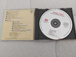 ZERRİN ÖZER MUTLULUKLAR DİLERİM ilk baskı CD