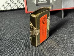 Orijinal Zippo Çakmak 49108  Armor 360 Fleur-De-Lis Design Gold Plated