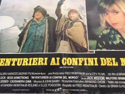 MACERACILAR, İtalyanca ORİJİNAL SİNEMA, Film AFİŞİ, (AVVENTURIERI AI CONFINI DEL MONDO - High Road to China) 1983, FİLM AFİŞİ / POSTERİ - BÜYÜK BOY - ORİJİNAL - 66 X 45 cm EBADINDA - Original Turkish Big Size Movie Poster - Brian G. Hutton, Jon Cleary, Sandra Weintraub, S. Lee Pogostin, Tom Selleck, Bess Armstrong, Jack Weston, Wilford Brimley, Robert Morley, Brian Blessed, Cassandra Gava, Michael Sheard, Lynda La Plante, Timothy Carlton, Shayur Mehta, Terry Richards, Jeremy Child, Peter Llewellyn Williams, Dino Shafeek, Robert Lee, Peggy Sirr, Anthony Chinn, Chua Kah Joo, Ric Young, Simon Prebble, Daniel Clucas, John Higginson, Timothy Bateson