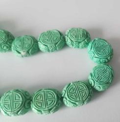 Vintage Turkuaz Rengi Havlit Taşı Elde Oyma SHOU Sembollü Kolye