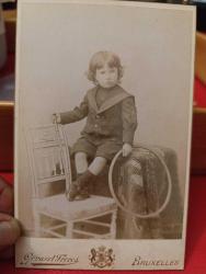 SC---- 1900'LER BRÜKSEL OYUNCAKLI ÇOCUK STÜDYO FOTOĞRAFI