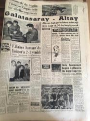 YENİ SABAH GAZETESİ   21 HAZİRAN  1964 YIL :27 SAYI :9077--AP adına Seyfi Kurtbek , Başbakana  Refakat Edecek  :İnönü  ,bu sabah  uçakla Amerika 'ya hareket   ediyor --Atina hala  direniyor --Kennedy 'ler  için  uğursuzluk yılı --Yankesici  var ,feryadı otobüste  panik yarattı --Cenubi  Amerika da hükümet  darbesi  ilim halinde gelmiştir --Kirli hava ile  mücadele konferansı  toplanıyor --İspanya da ki  Hariciye Nazırı Ankara da --Galatasaray  -Altay --Fenerbahçe Samsun da Yol Spor  'a  2-1 yenildi --Çolpan  Beyaz Perdeye döndü ve ilk  filmine başladı : Çolpan  yeni filminde  eşi Sadri Alışık  ,Hülya  Koçyiğit  ve Ediz Hun birlikte  oynayacak--Eskişehir  'in  başarılı  oyuncusu  N. Karacan -- Başpehlivan  M. Ali Yağcı  ve Bisiklet Hasan Kılıç --Alman  Toto Kralı  Sokak Süpürüyor --