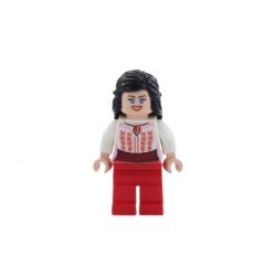 Lego® iaj036 Minifigür Marion Ravenwood - Bordo Kuşaklı Beyaz Gömlek ve Kırmızı Bacaklar (İndiana Jones - Raiders of the Lost Ark)