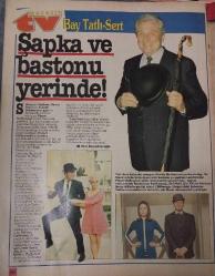 SABAH GAZETESİ-YENİ-TV GUİDE DERGİSİ-MODERN TV DERGİSİ-25 ARALIK-31 ARALIK-SAYI:49-1993-KAPAK-FOTOĞRAF-RÖPORTAJ-HAFTANIN FİLMLERİ-ALAADİN-MERAKLI MELAHAT-NESLİHAN YARGICI-BARIŞ MANÇO-SEDA SAYAN-SEDAT SAYAN-NURDAN TORUN-ZERRİN ÖZER-ALPER AKALIN-TARIK TARCAN-SİNEMA-HÜLYA AVŞAR-ZEKİ ALASYA-METİN AKPINAR-YEMEKTEKİ ZEHİR-ŞENLİK ATEŞİ-SÜPER MÜFREZE-DELİ KIZ-PERİHAN SAVAŞ-ZUHAL OLCAY-RUHSAR ÖCAL-TOLGA SAVACI-FEYYAZ TOKAR-TOM HANKS-BRUCE WİLLS-MELANİE GRİFFTH-ADADA SON GECE-SERDAR GÜREŞ-MELTEM DOĞANAY-AYDAN BURHAN-ADNAN ŞENSES-SÜLEYMAN TURAN-EMEL SAYIN-HALİT KIVANÇ-NÜKHET DURU-SEZEN CUMHUR ÖNAL-JESSİCA COLLİNS-LEN GLASGOW-HOLLYWOOD-DUBLÖR-PATRİCK MENEE