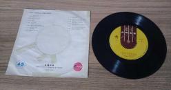 ADNAN ŞENSES-SENEDE BİR GÜN