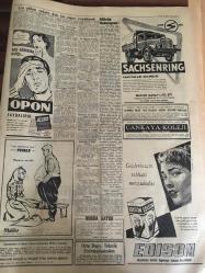 YENİ SABAH GAZETESİ  22 EYLÜL  1959 YIL :22 SAYI :7382 --Irak da Kasım Aleyhinde  Nümayişler --CHP .Mebusları dünde  Geyikliye gidemediler ---Aya giden  rokete  dair  rapor  yayınlandı --Kabine dün  vilayette  uzun bir  toplantı yaptı --Bir kamyon devrildi  7 ölü  22 ağır  yaralı var --Şehir tiyatroları  bu yıl  5 sahnede  faaliyete geçiyor --Ruşen Eşref  Ünaydın'ı  kaybettik --Yirmi  yol ve  sokak  daha  asfaltlanacak --Mensucat  Sanayinde  kriz yeniden  başladı --Sinema :Mevsime Girerken ---Fenerbahçe  Budapeşte de  :Yarın  oynanacak  müsabakayı  17 den itibaren  radyo veriyor --Y.Balaş  yüksek  atlama Dünya  Rekorunu Kırdı --Beşiktaş  -Feriköy  K.Gümrük  -K.Paşa --Basketbol  da Fenerbahçe  rakibi  belli  oldu --Konkur  Hipikler  muvaffak  olmuştur --Kahve satışları  dün  muvakkaten  durduruldu --