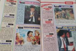 HÜRRİYET GAZETESİ-TELESKOP DERGİSİ-TELEVİZYON EKİ-19 EYLÜL-25 EYLÜL-1995-KAPAK-FOTOĞRAF-RÖPORTAJ-KADİR İNANIR-SAVCI-PARANIN GÜCÜ-MANUELA-GONZALO-UĞUR DÜNDAR-GECE YOLCULUĞU-ÖMER KAVUR-YARATIK 2-ON KADIN-TÜRKAN ŞORAY-SAKLAMBAÇ-NURSELİ İDİZ-YARIM ELMA-AŞKIN NUR YENGİ-SAYGILAR BİZDEN-KEMAL SUNAL-VARSAYALIM İSMAİL-FERHAN ŞENSOY-SEV KARDEŞİM-TARIK AKAN-HÜLYA KOÇYİĞİT-MÜNİR ÖZKUL-BEDRİ BAYKAM-HARİKA AVCI-CHARLENİN MELEKLERİ-DÜŞKÜNÜM SANA-FİKRET HAKAN-NÜKHET DURU-FARUK PEKER-HAFTANIN KONSERİ-AHMET KAYA-NEHİR-MÜJDE AR-SCHAE HARRİSON-ANNA KARENİNA-FATMA GİRİK-FULDEN URAS-CENGİZ KURTOĞLU-ZÜLFÜ LİVANELİ-ARENA-ÇARKIFELEK-BİR BAŞKA GECE